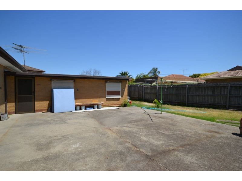 52 Mawson Avenue,, Deer Park VIC 3023