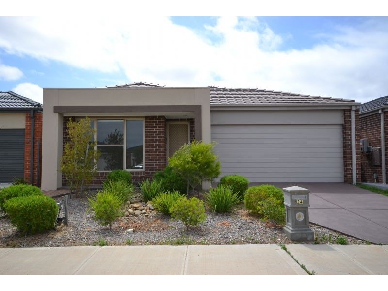 24 Longfield Way, Deer Park VIC 3023
