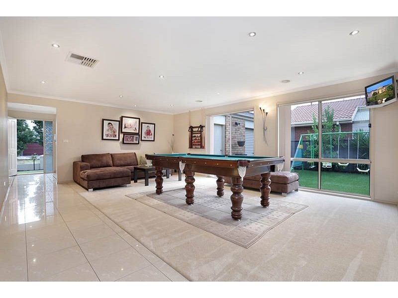 43 Chartwell Crescent, Derrimut VIC 3030