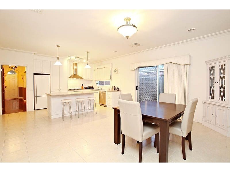 41 Nutwood Crescent, Derrimut VIC 3030