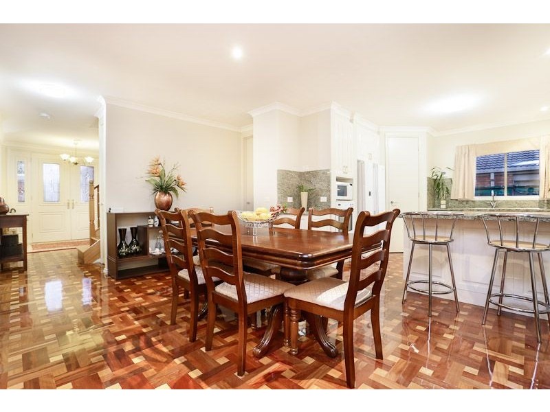 10 Chiswick Crescent, Derrimut VIC 3030