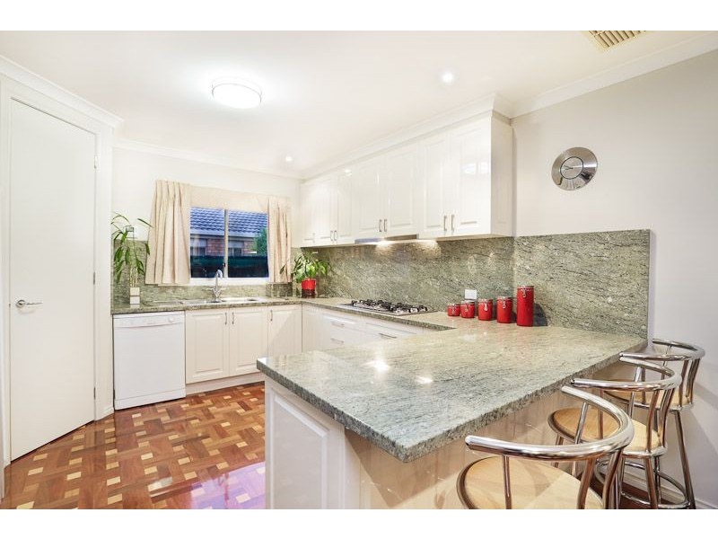 10 Chiswick Crescent, Derrimut VIC 3030