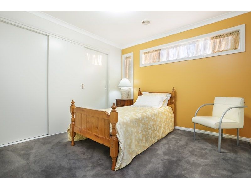 10 Chiswick Crescent, Derrimut VIC 3030