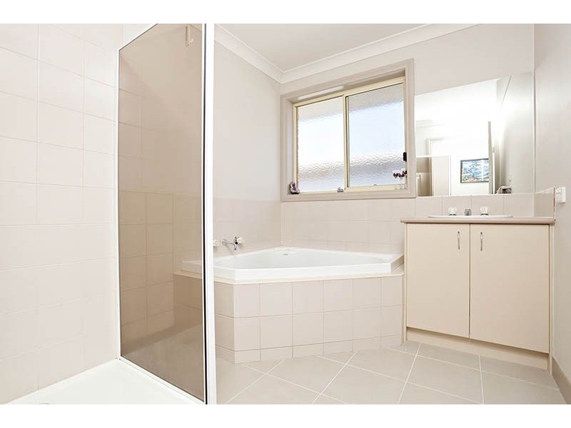 51 Pendragon Crescent, Derrimut VIC 3030