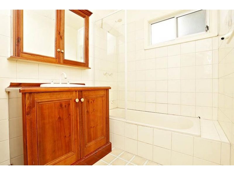 78 Welwyn Pde, Deer Park VIC 3023