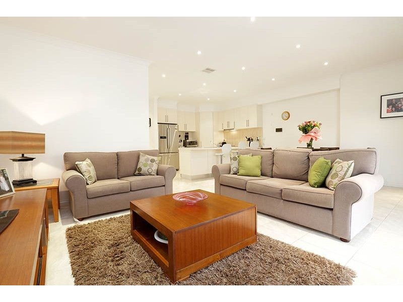 117 Cairnlea Drive, Cairnlea VIC 3023