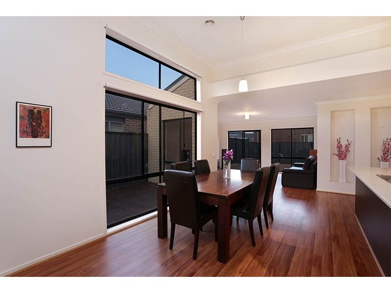 4 Clandon Way, Derrimut VIC 3030