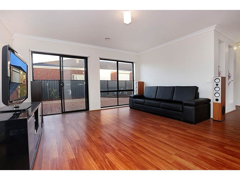 4 Clandon Way, Derrimut VIC 3030