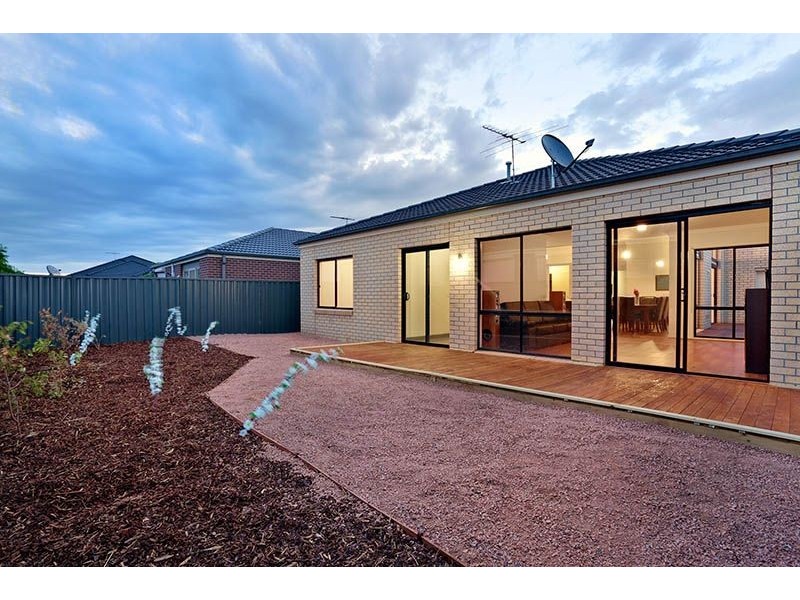 4 Clandon Way, Derrimut VIC 3030