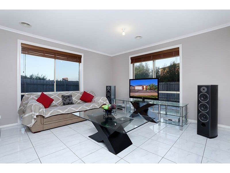 21 Lawnhill Avenue, Derrimut VIC 3030