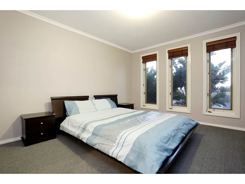 21 Lawnhill Avenue, Derrimut VIC 3030