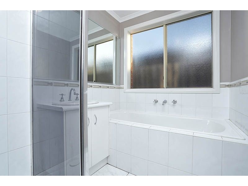 21 Lawnhill Avenue, Derrimut VIC 3030