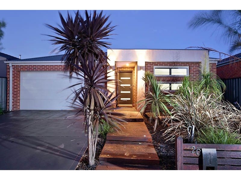 20 Dartmouth Chase, Derrimut VIC 3030