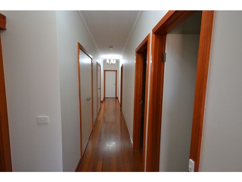 24 Vernon Crescent, Sunshine West VIC 3020