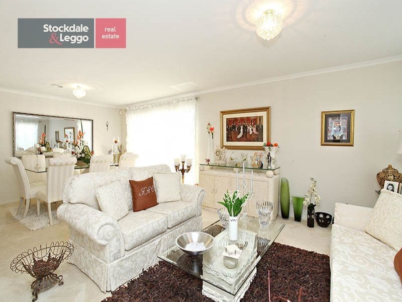 85 Watervale Boulevard, Taylors Hill VIC 3037