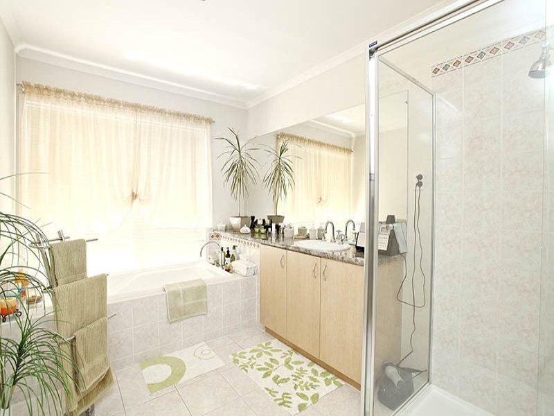 85 Watervale Boulevard, Taylors Hill VIC 3037