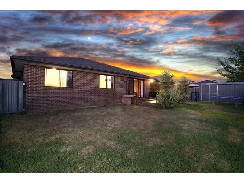 11 Wilton Green, Derrimut VIC 3030