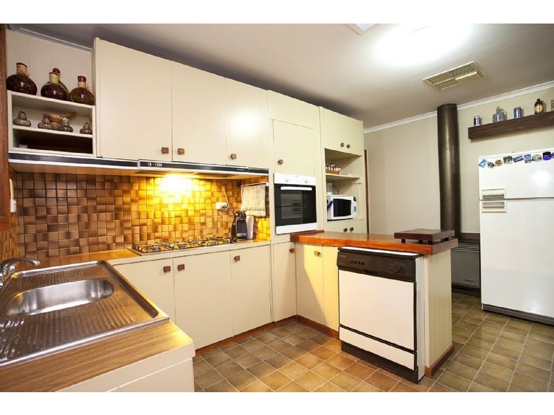 58 Mawson Avenue, Deer Park VIC 3023