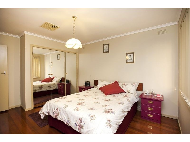 58 Mawson Avenue, Deer Park VIC 3023