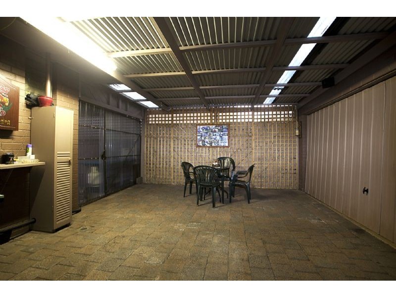 58 Mawson Avenue, Deer Park VIC 3023