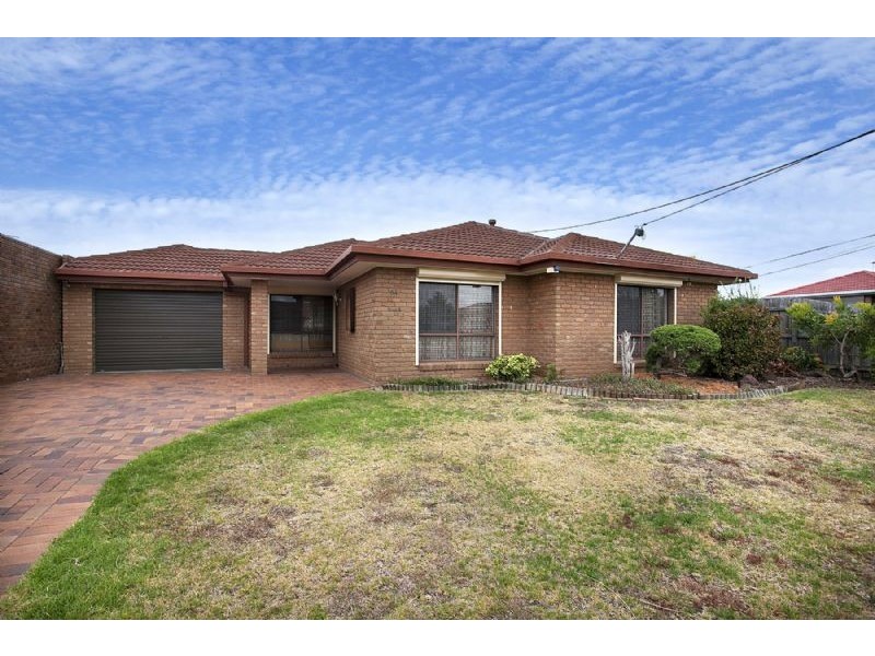 61 Stevenage Crescent, Deer Park VIC 3023