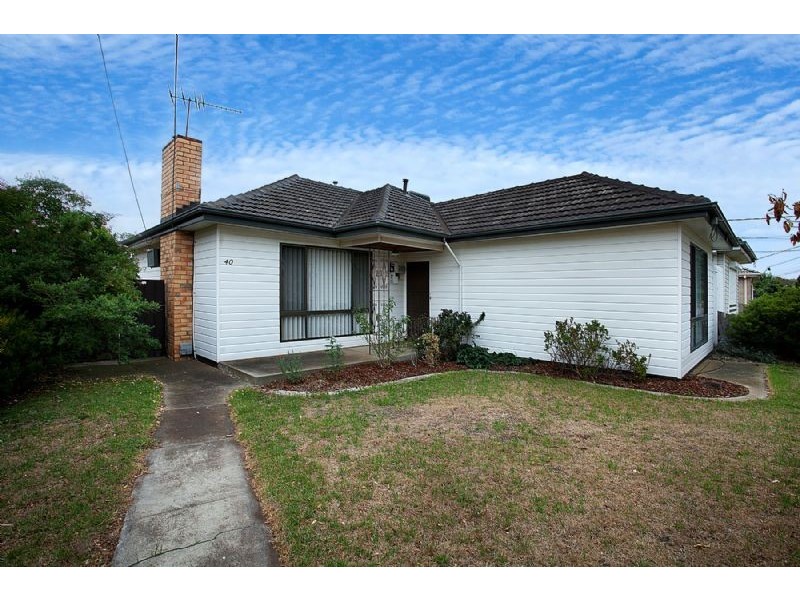40 Poole Street, Deer Park VIC 3023