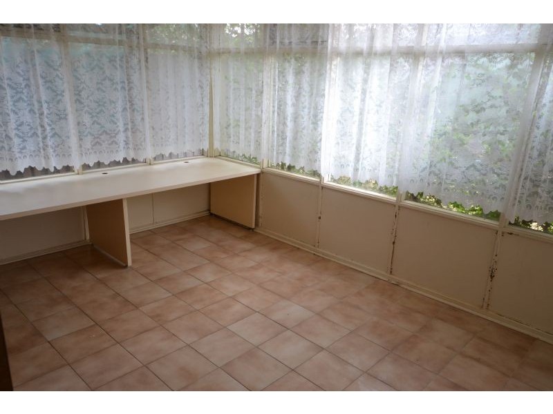 20 Protea Crescent, St Albans VIC 3021