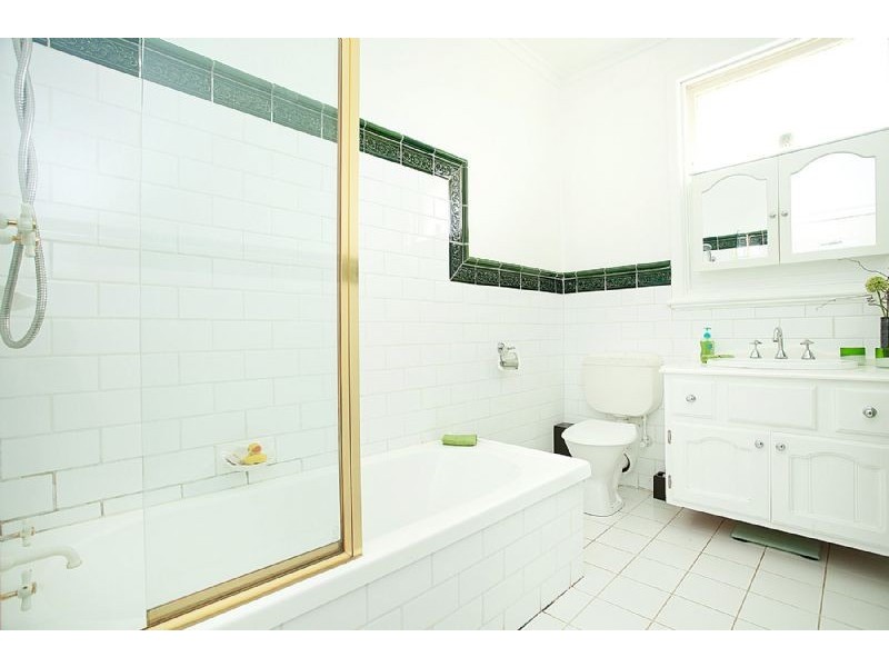 87 Welwyn Parade, Deer Park VIC 3023