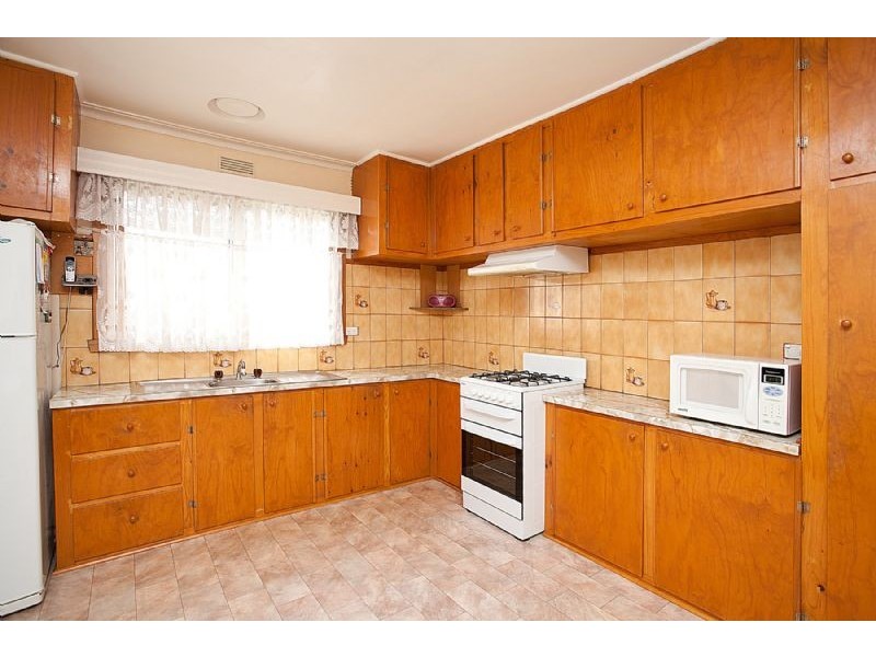 20 Laming Road, Deer Park VIC 3023