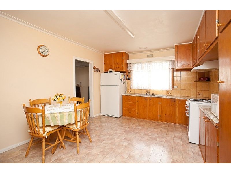 20 Laming Road, Deer Park VIC 3023