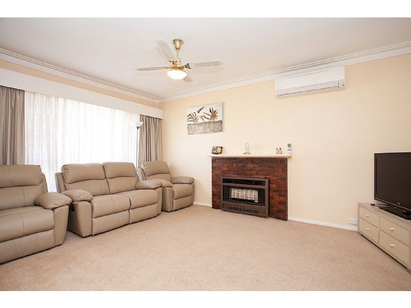 20 Laming Road, Deer Park VIC 3023