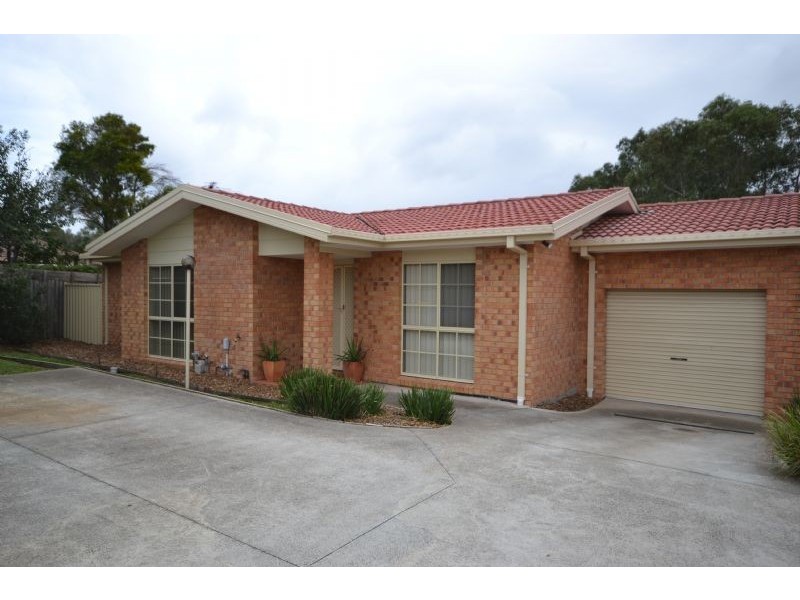 3/9-11 Peter Chanel Court, Deer Park VIC 3023
