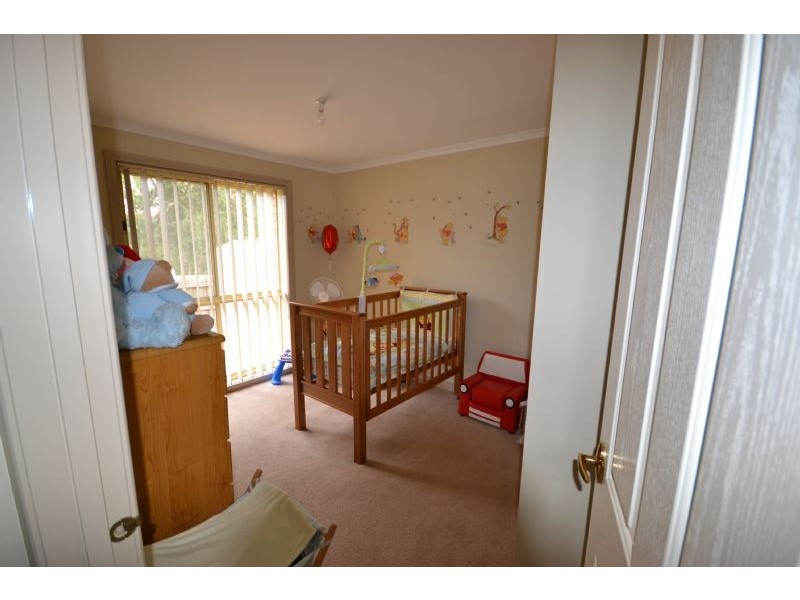 3/9-11 Peter Chanel Court, Deer Park VIC 3023