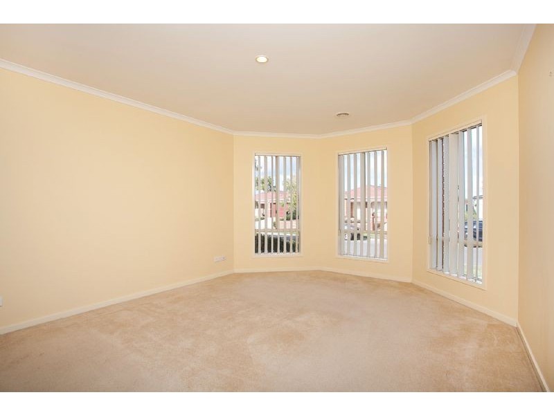 79 Fydler Avenue, Burnside VIC 3023
