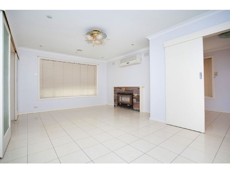 22 Summers Street, Deer Park VIC 3023