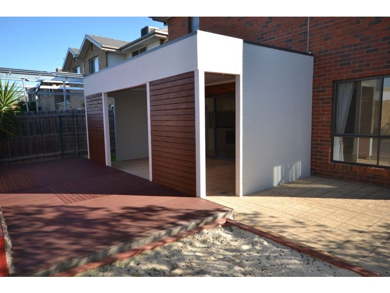 13 Buckhaven Street, Deer Park VIC 3023