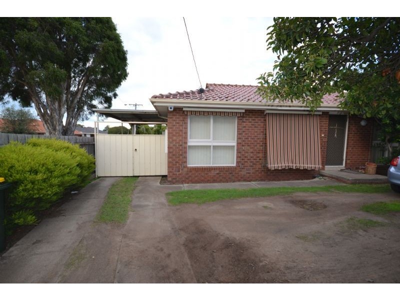 877 Ballarat Road, Deer Park VIC 3023