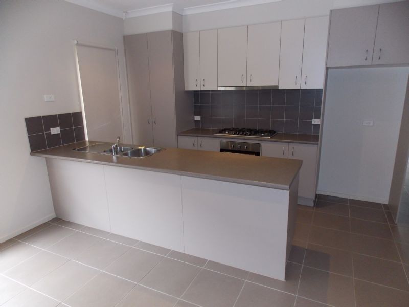 30 Eagle Way., Deer Park VIC 3023