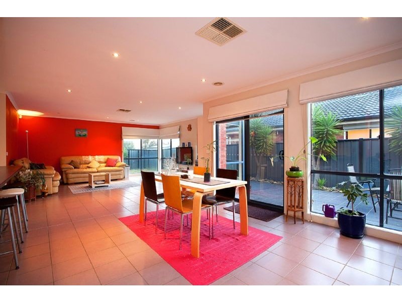 5 Bateman Close, Derrimut VIC 3030