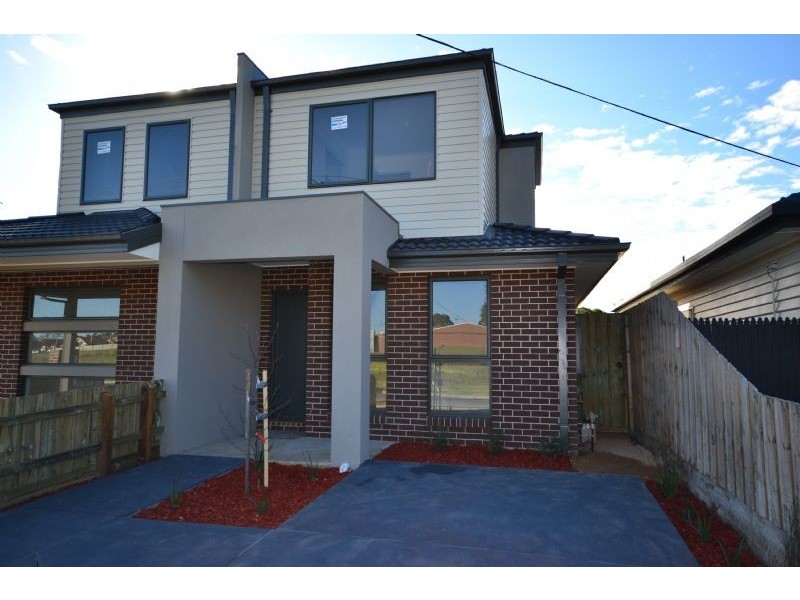 6 Glencairn Avenue, Deer Park VIC 3023