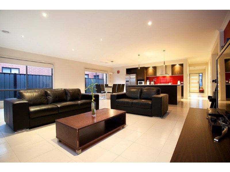 16 Tonbridge Circle, Derrimut VIC 3030