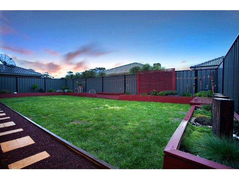 16 Tonbridge Circle, Derrimut VIC 3030