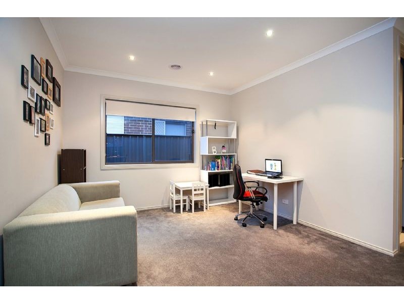 16 Tonbridge Circle, Derrimut VIC 3030