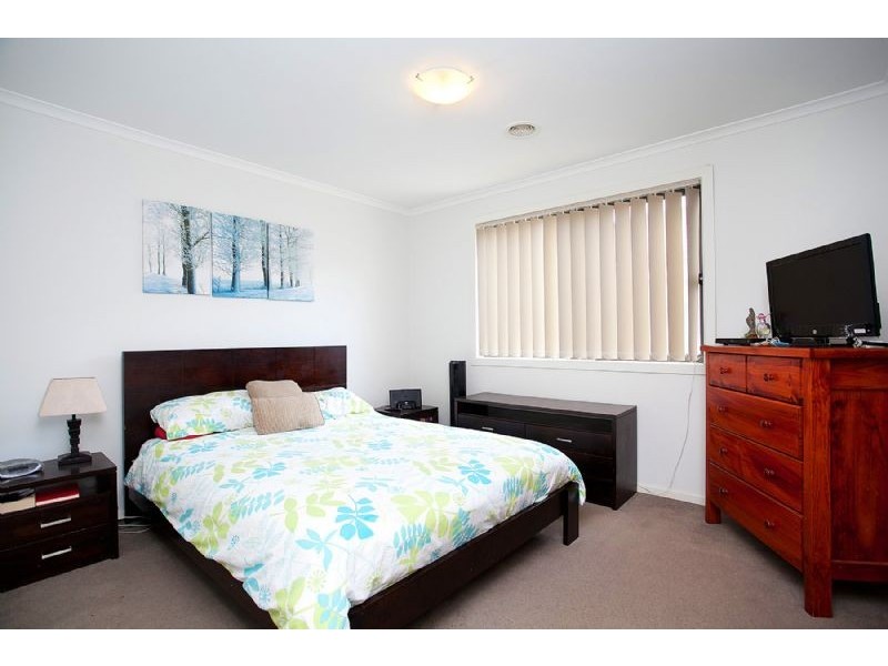 19 Pioneer Drive, Deer Park VIC 3023