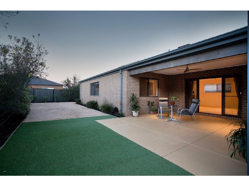 13 Inverness Avenue, Derrimut VIC 3030