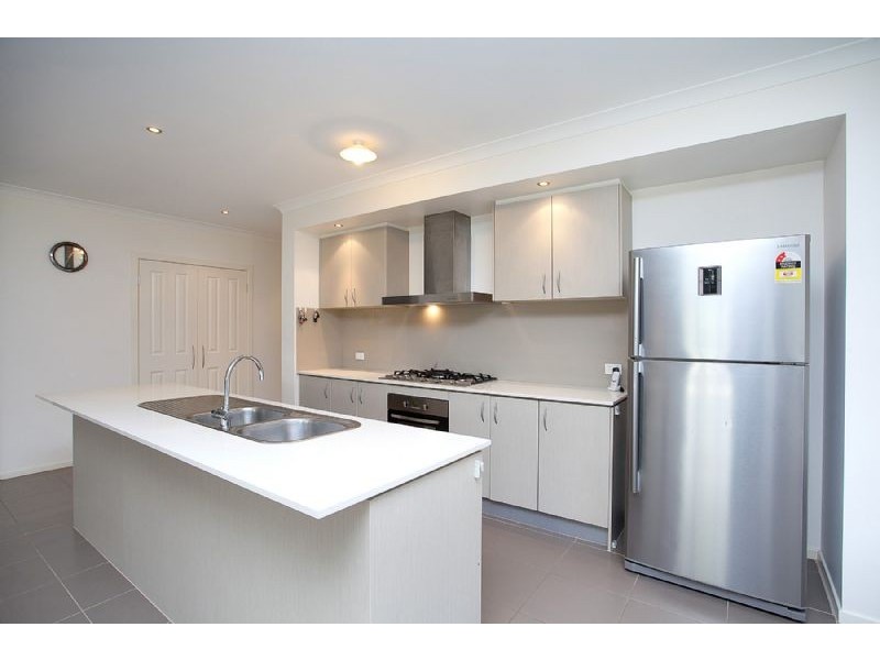 49 Pembroke Crescent, Derrimut VIC 3030