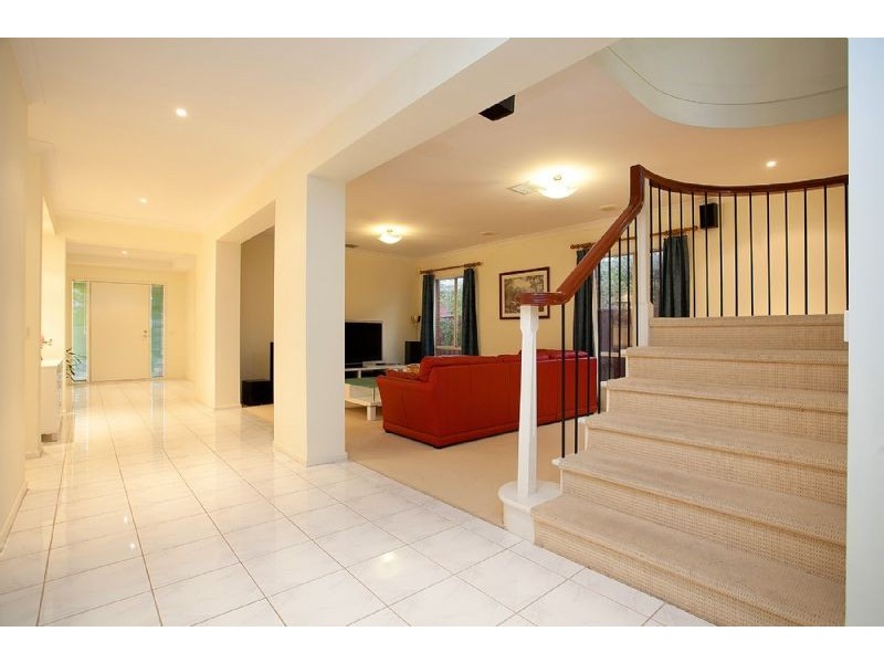 10 Como Avenue, Burnside Heights VIC 3023