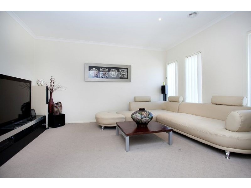 16 Cymbal Road, Deer Park VIC 3023