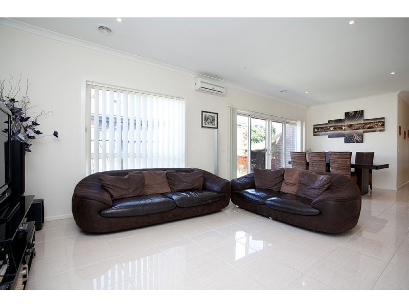 16 Cymbal Road, Deer Park VIC 3023