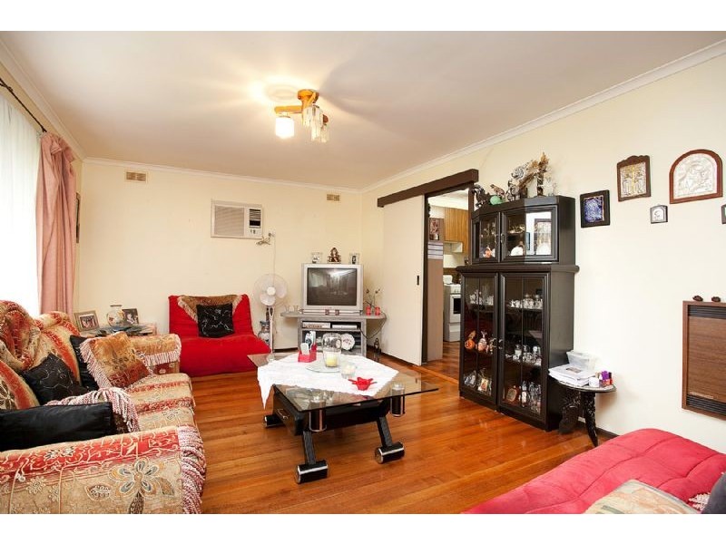 2 Telford Close., Deer Park VIC 3023